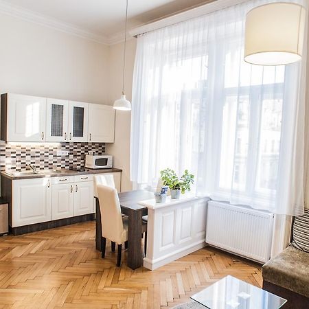 All In Apartman Budapest Szoba fotó