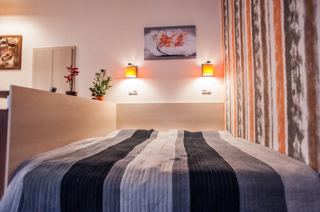 All In Apartman Budapest Szoba fotó