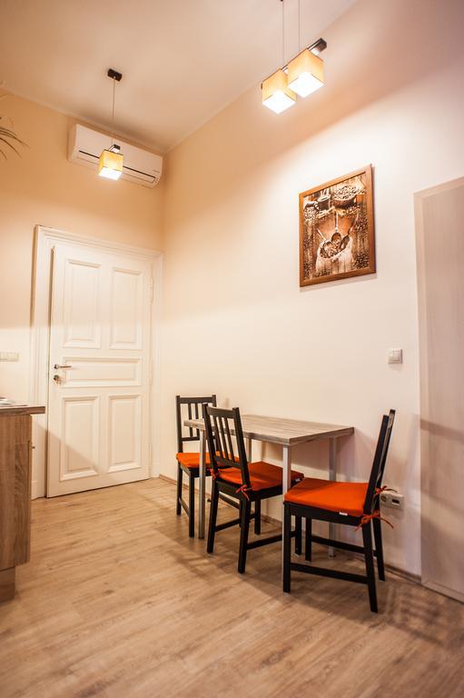 All In Apartman Budapest Szoba fotó